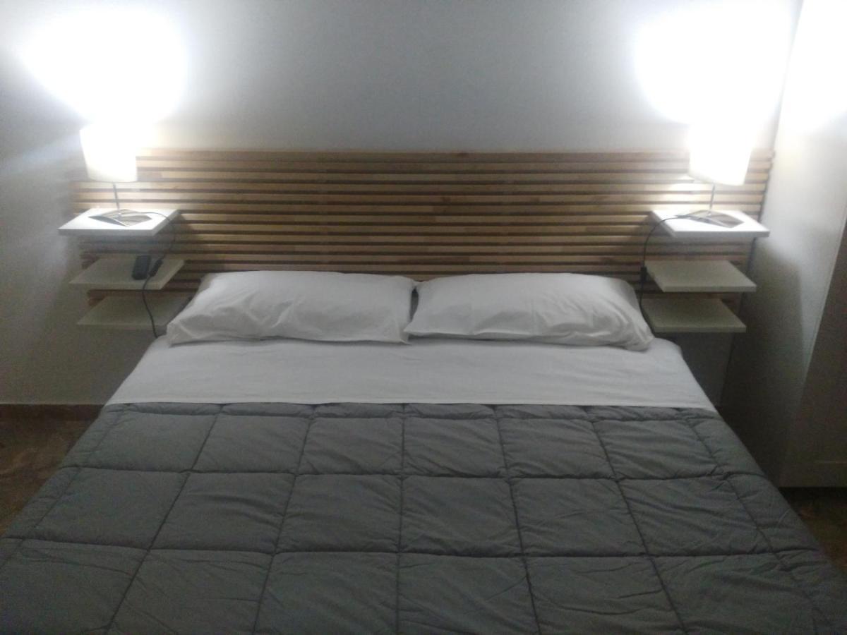 A Ficurinia Apartment Syracuse Ngoại thất bức ảnh