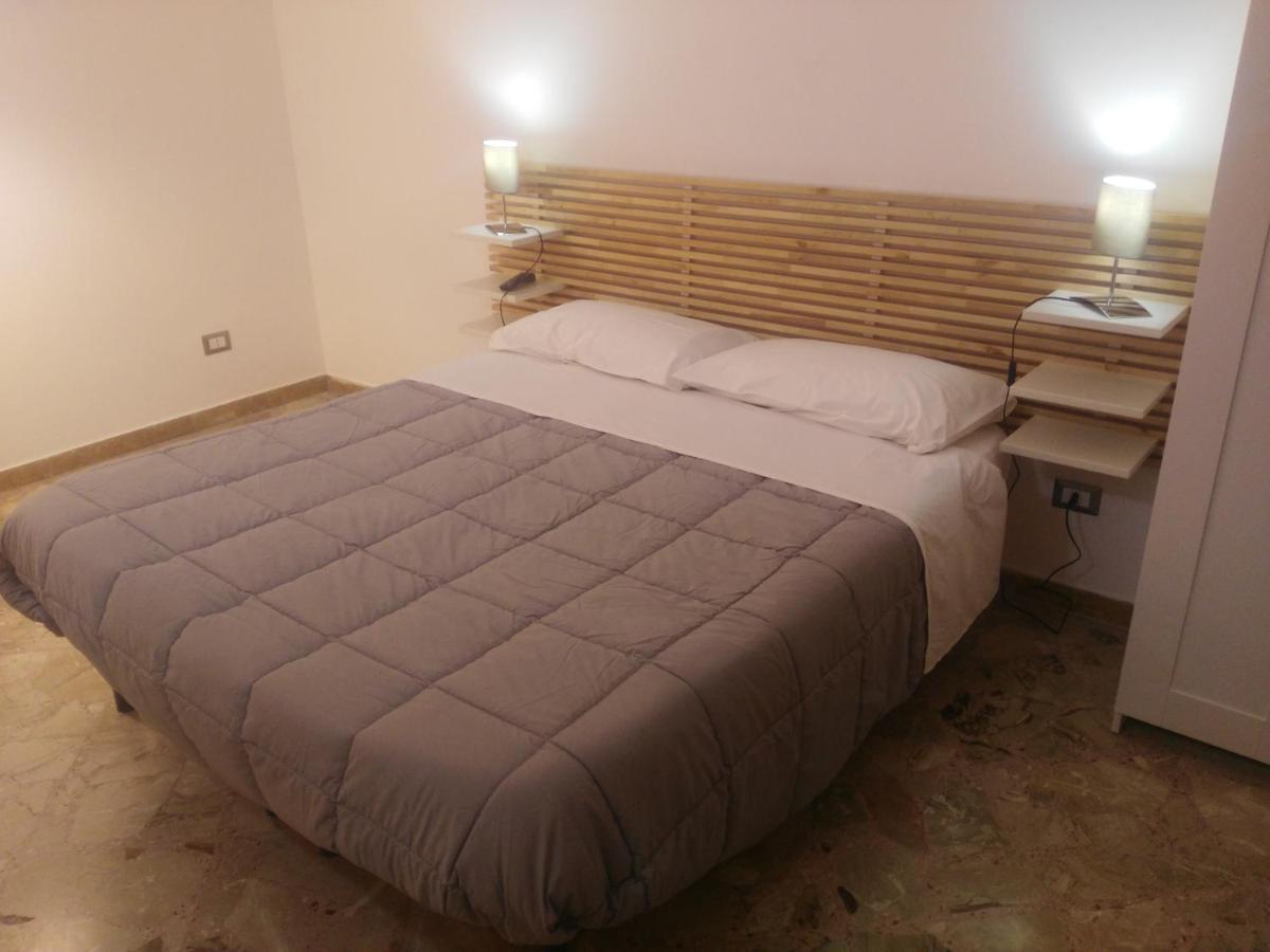 A Ficurinia Apartment Syracuse Ngoại thất bức ảnh