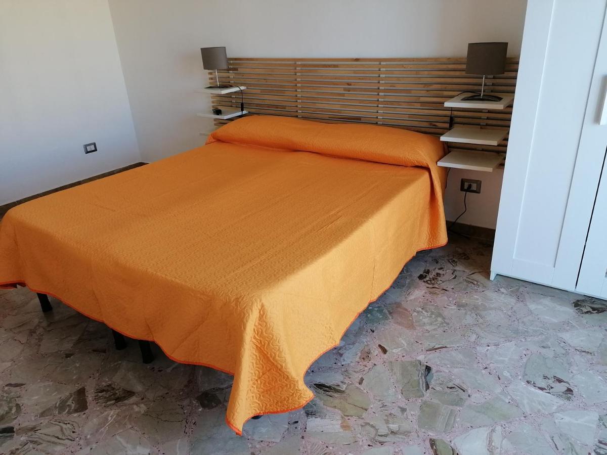 A Ficurinia Apartment Syracuse Ngoại thất bức ảnh